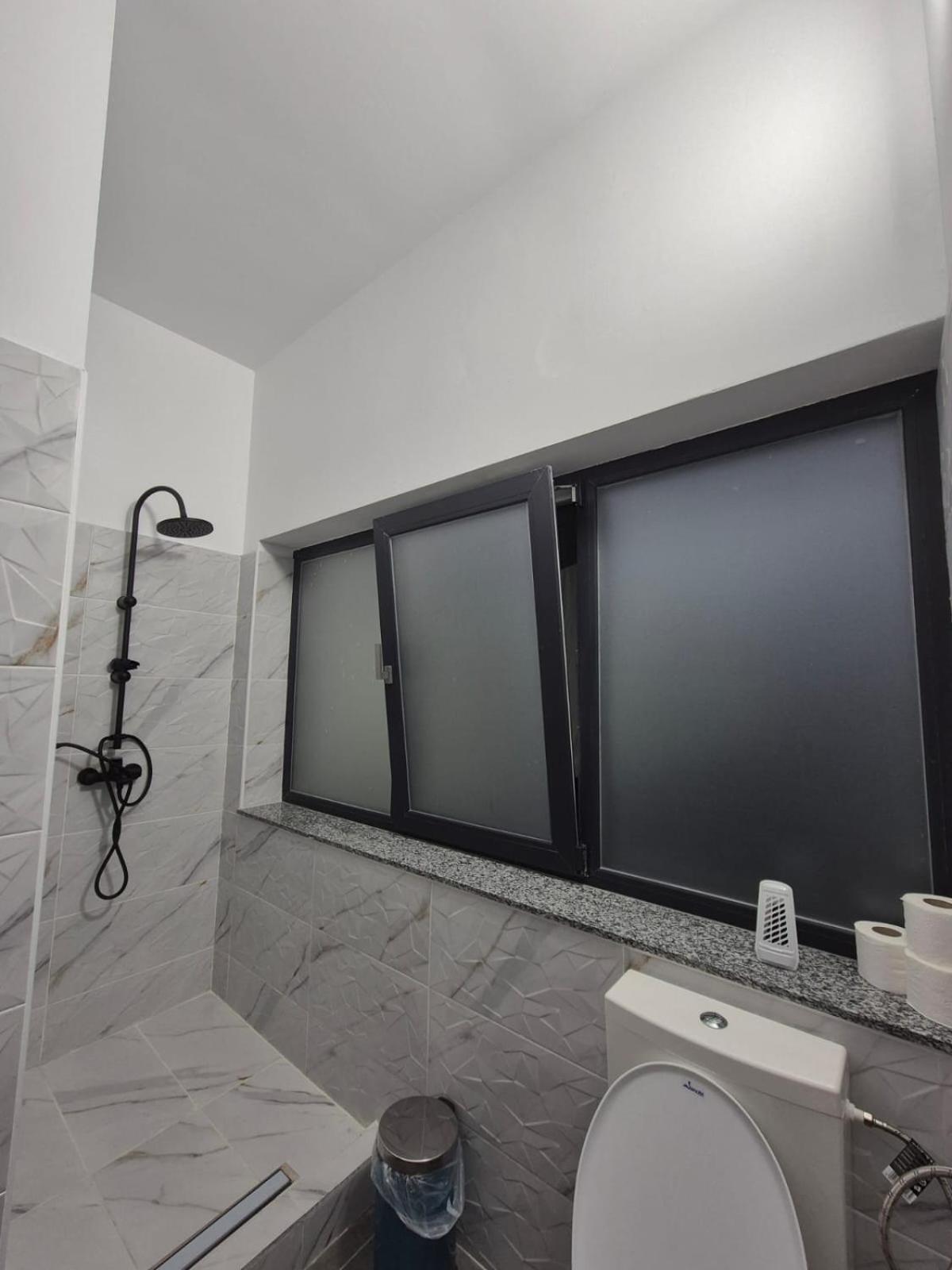 Casa De Vacanta Larisa Novaci-Străini Esterno foto